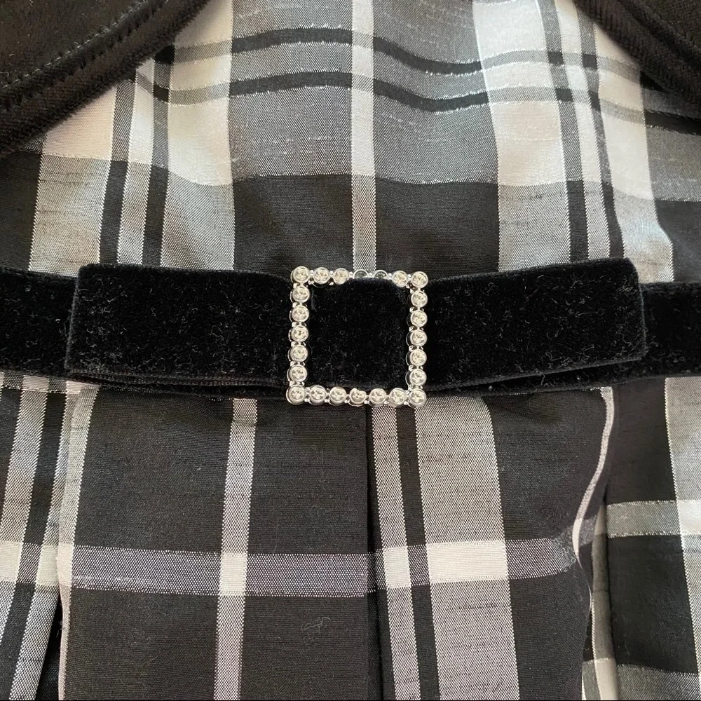 Girls Plaid Black/white fit flare Dress & cardigan Size 4